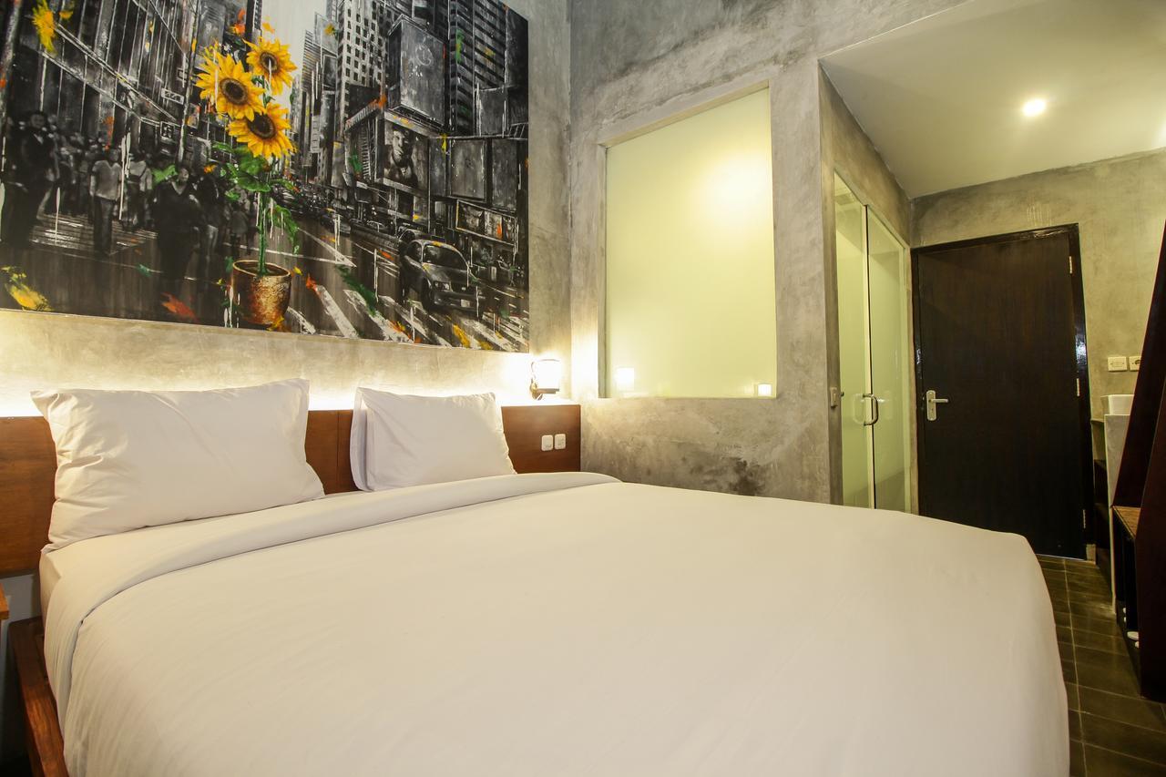 Watu Agung Guest House Magelang Exteriör bild